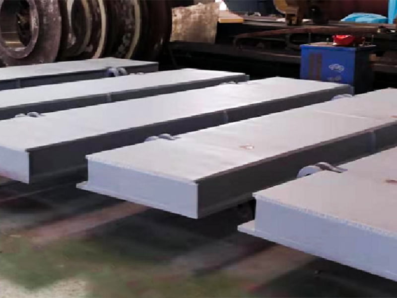 Porte à vidage automatique